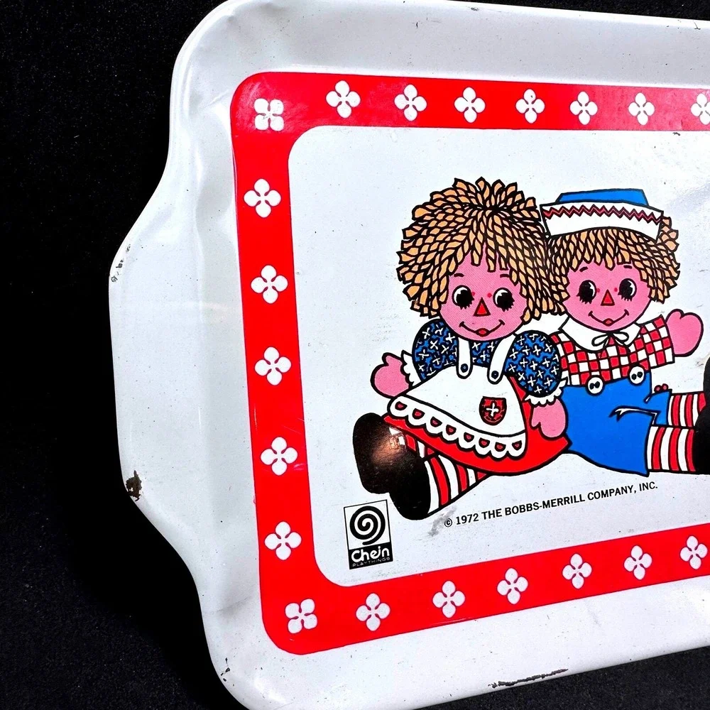 Vintage Raggedy Ann and Andy Tin Tray 1972 Cheinco Nostalgic Decor‎